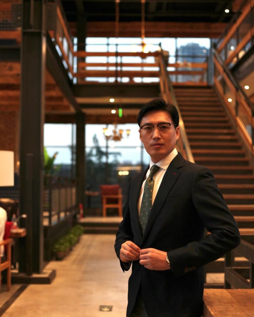 教育理事负责人：李本刚