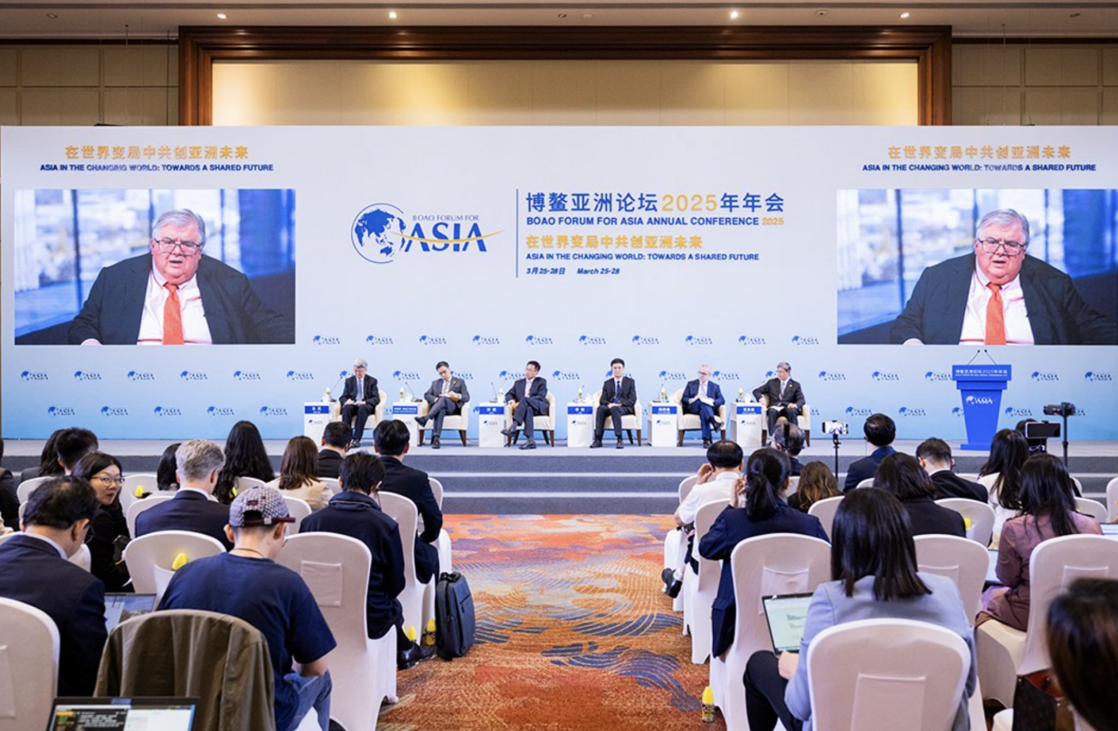 鼎鸿协会受邀参加博鳌金融论坛：共话金融发展，同筑教育未来